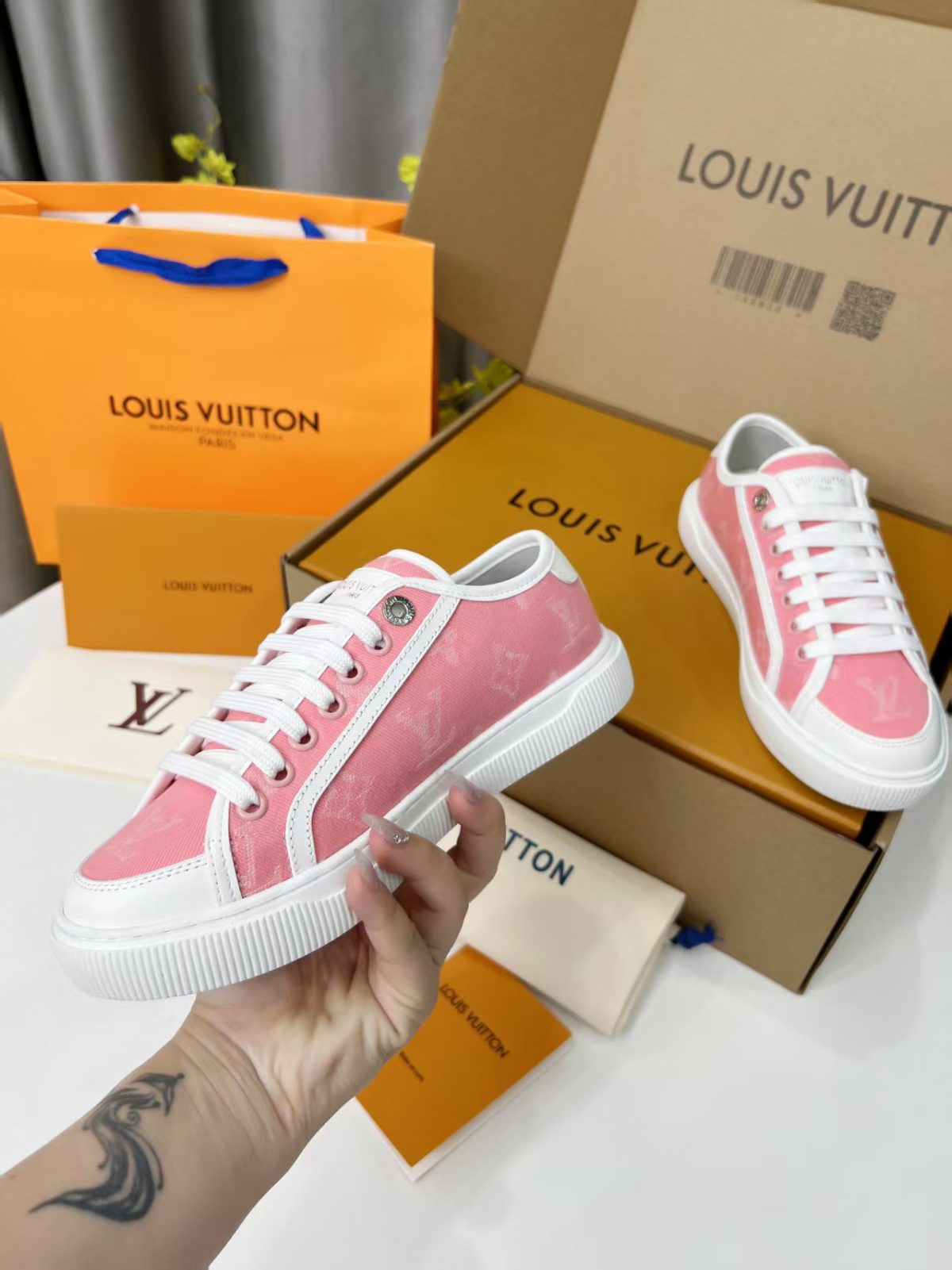 Louis Vuitton LV LAGOON Women Shoes Size 36-41 - Image 3