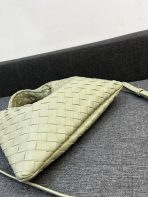 Bottega Veneta HO Shoulder Bags 28*17cm - Image 6
