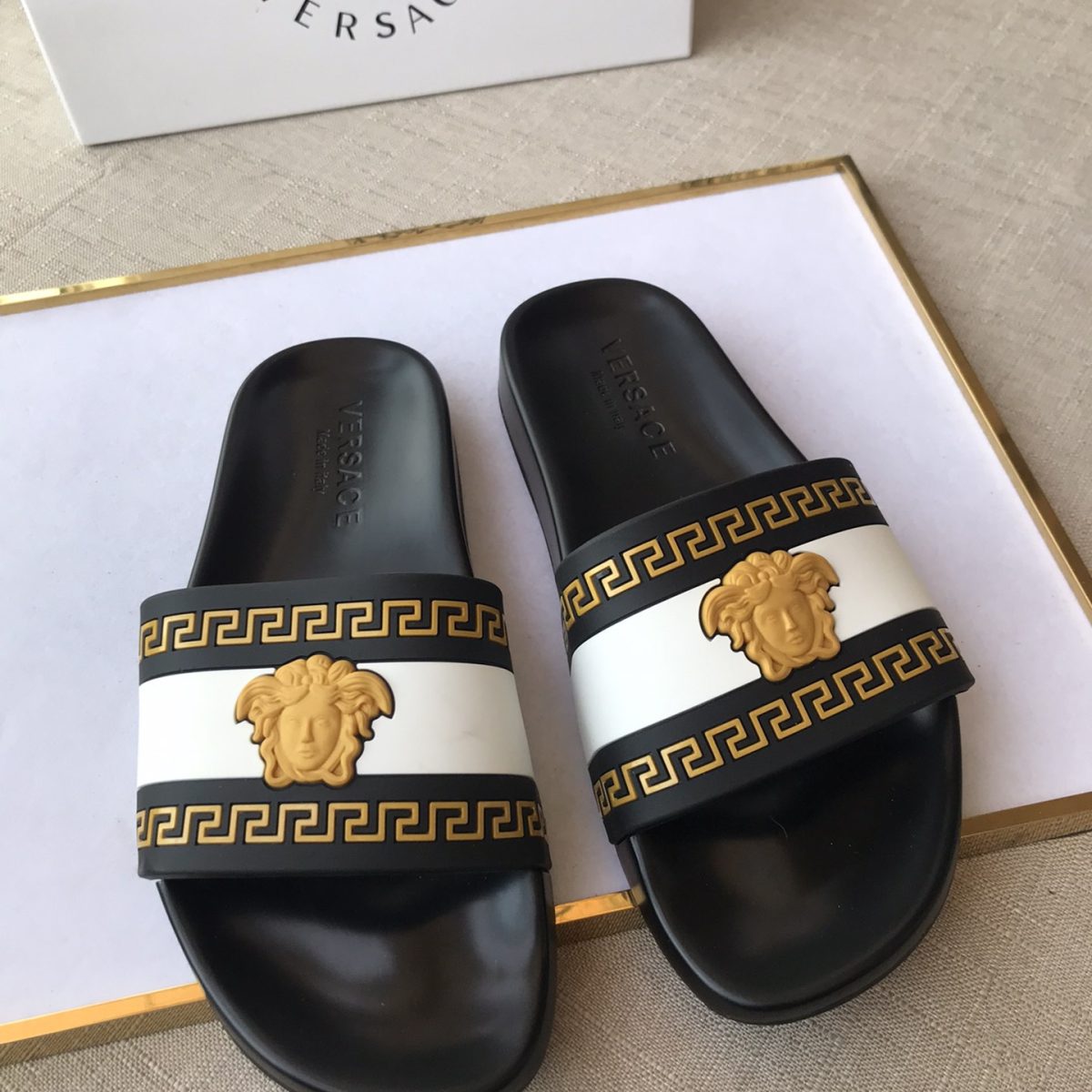 Versace Mens Women Sandals Gr. 36-46 - Image 7