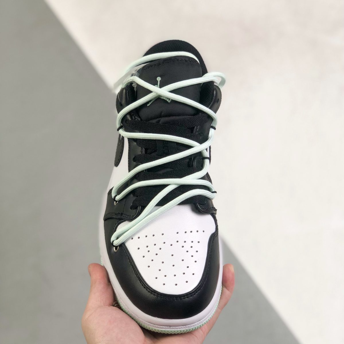 Nike Air Jordan 1 x OFF White Low Top Sneakers Shoes Gr. 36-46 - Image 2
