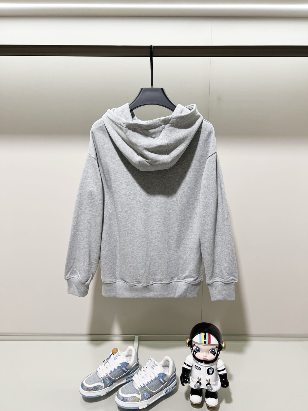 Gucci Unisex Sweatshirt Size S-XL - Image 9