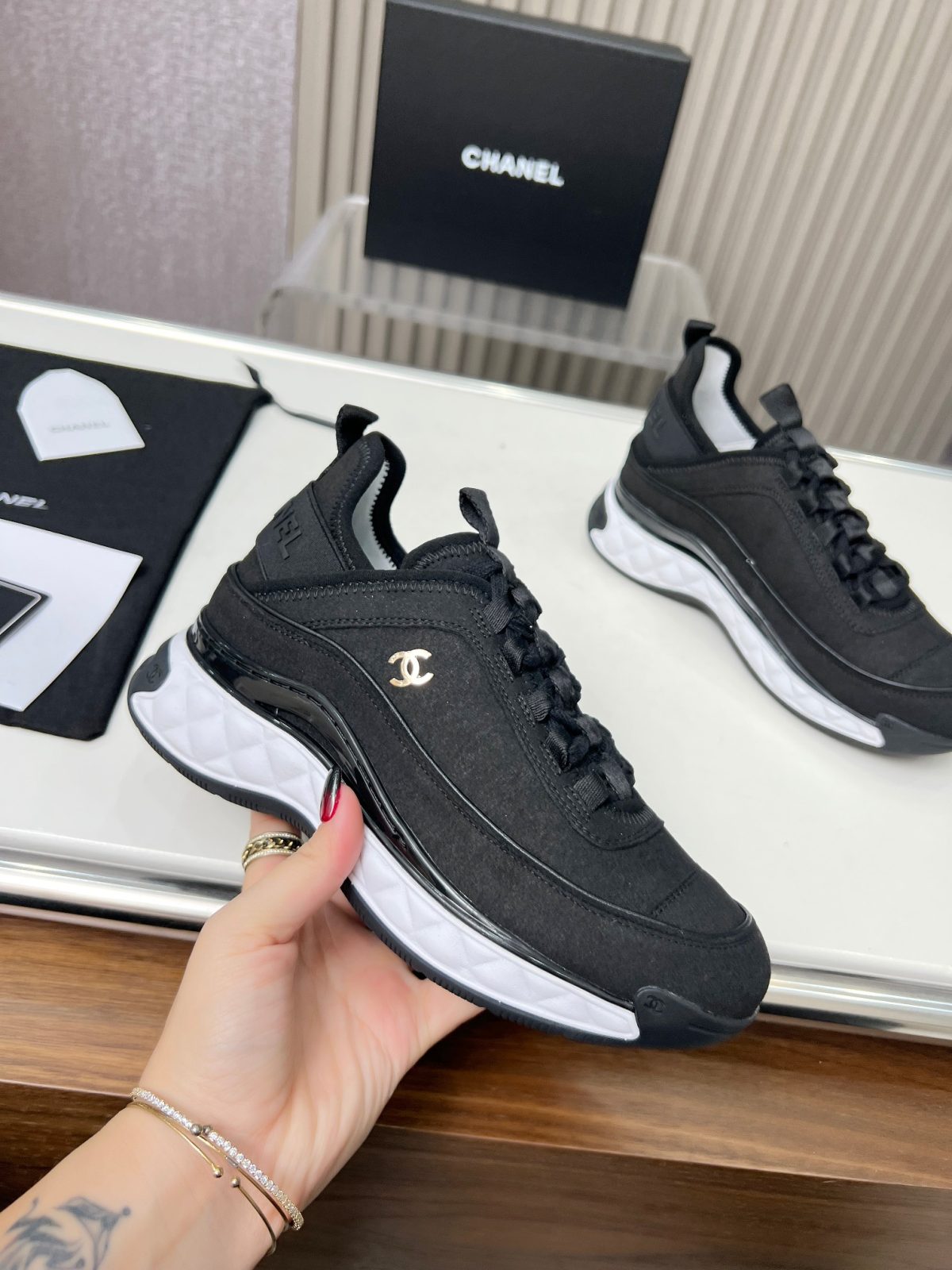 Chanel 2023fw New Sneaker size 36-46 - Image 7