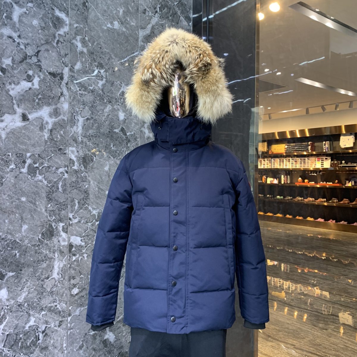 Canada Goose 29 Mens/Women Winter Jacket S-XXL - Image 1