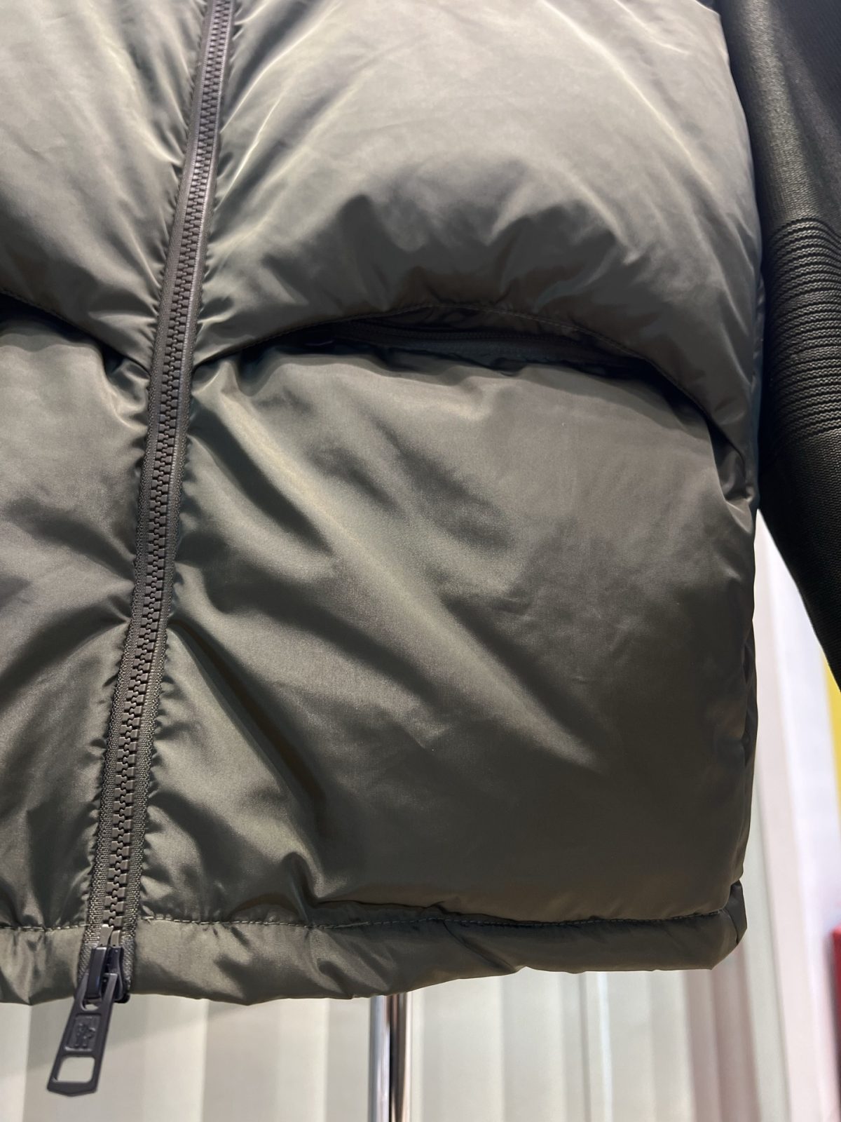Moncler 25SS Mackage Oceane Down Jacket Size M-XXL - Image 7