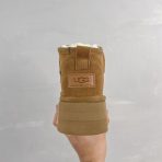 UGG Women Boots Size 35-40 - Image 4