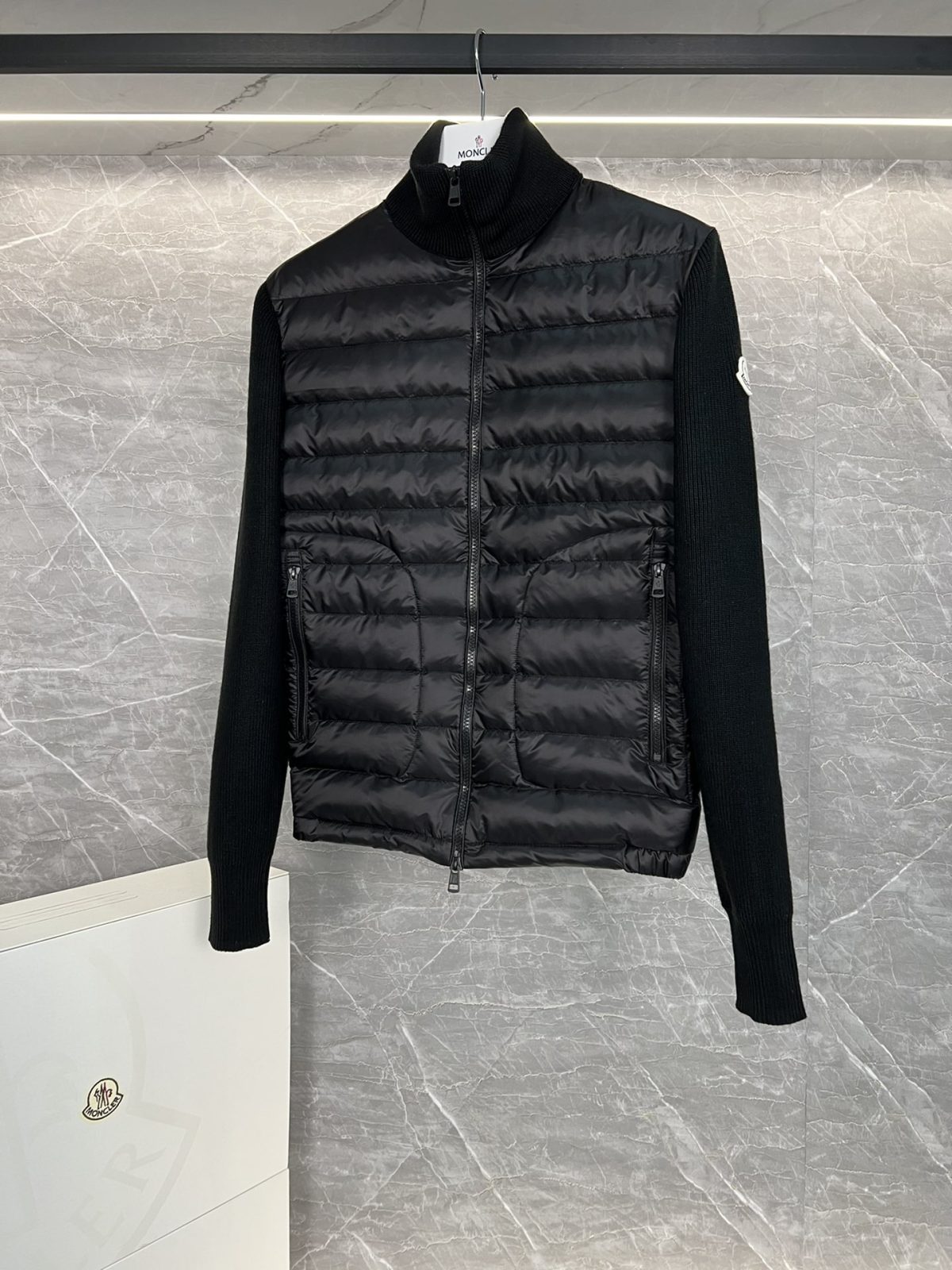 Moncler Down Jacket Size M-XXXL - Image 3
