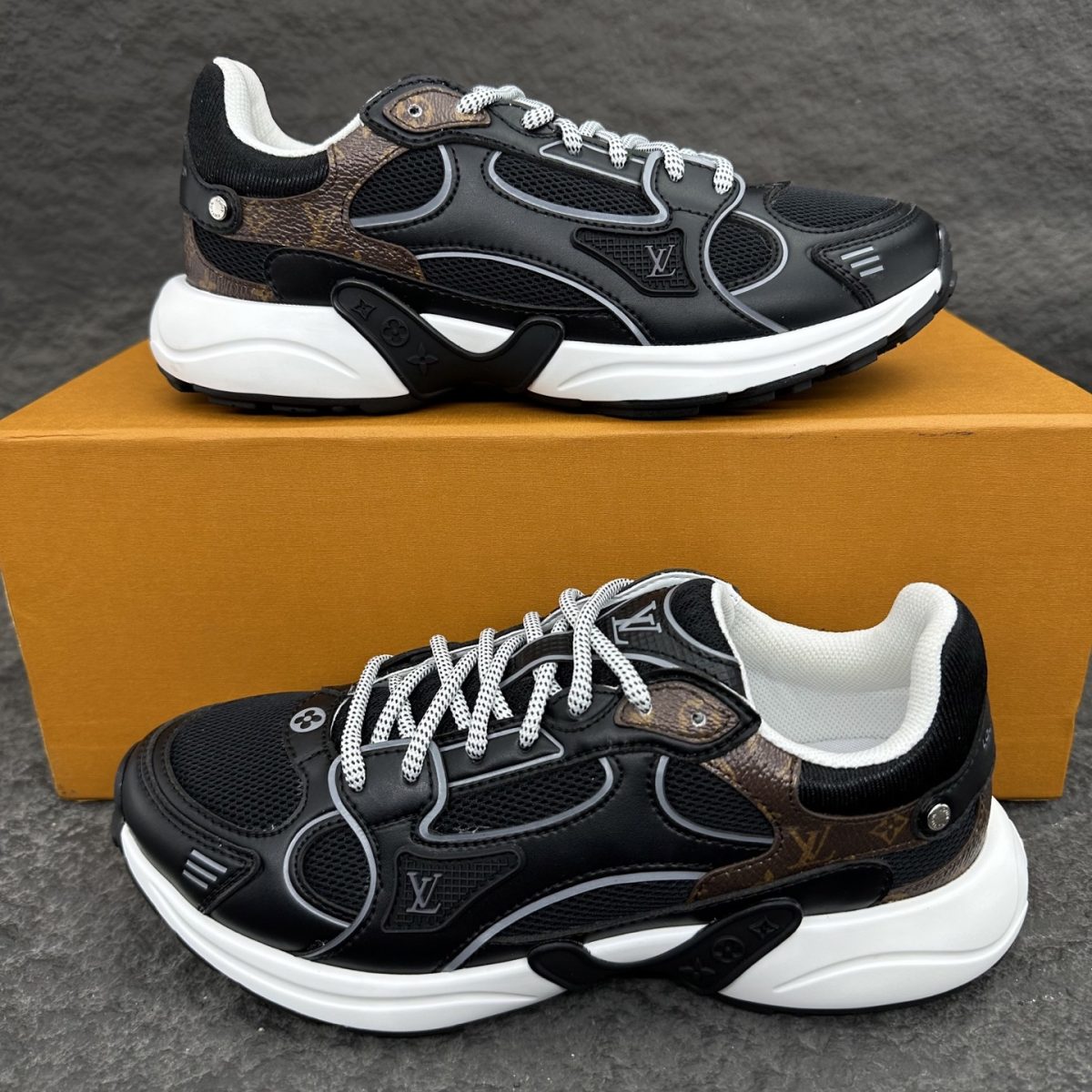 Louis Vuitton LV OLYMPIA Sneaker Size 36-46 - Image 1