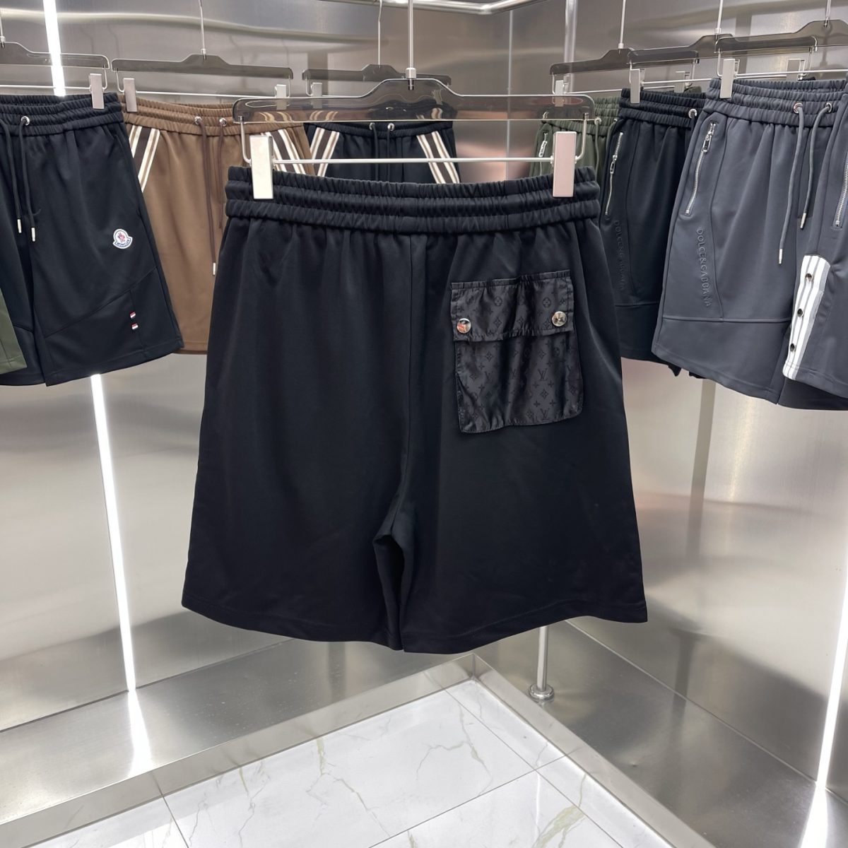 Louis Vuitton Shorts M-3XL - Image 8