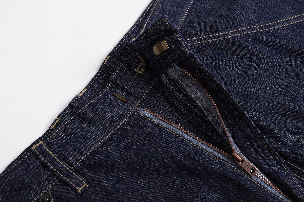 Prada New Jeans Size S-XL - Image 4