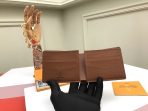 Louis Vuitton Men Wallet M63261 Size 11.9*9cm - Image 6