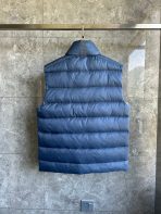 Canada Goose E2229 Crofton Vest-WD Men Winter Vest Size S-XXL - Image 2