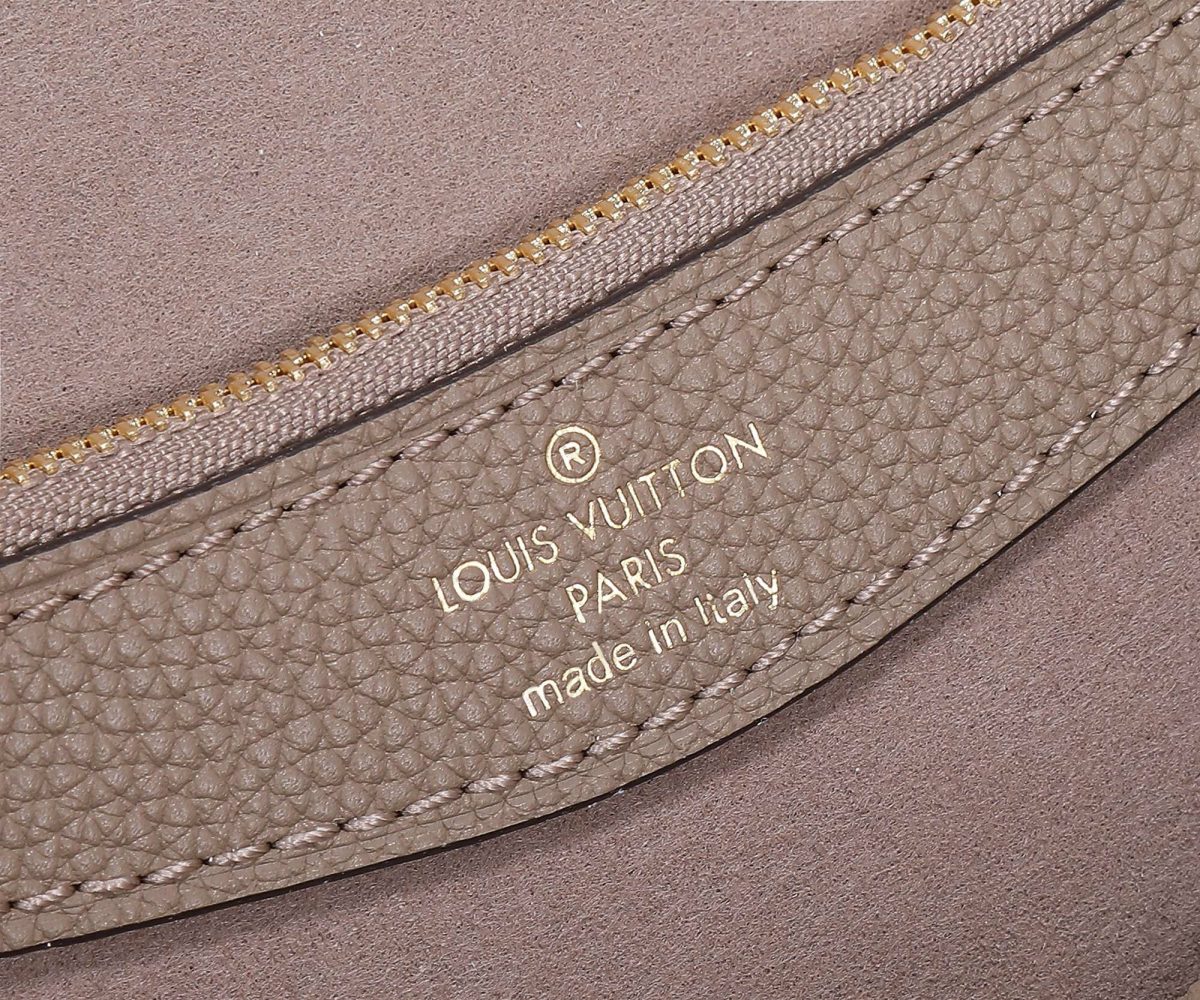 Louis Vuitton M46583 Diane Women Bags Size 23*16*8.5cm - Image 9