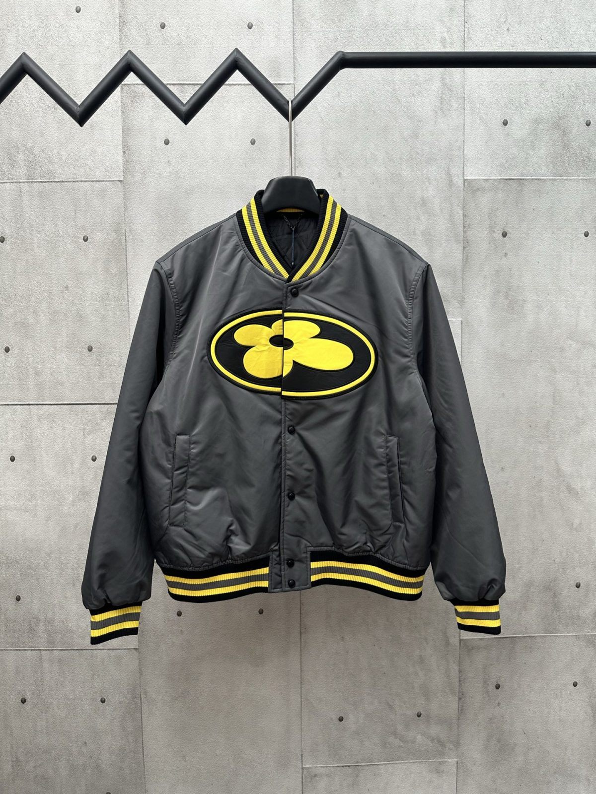 Louis Vuitton Unisex Jacket Size S-XL - Image 1