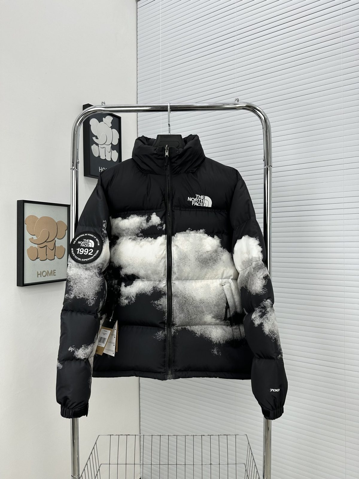 The North Face 1992 Men Women Winter Jacket XS-XXL - Image 1