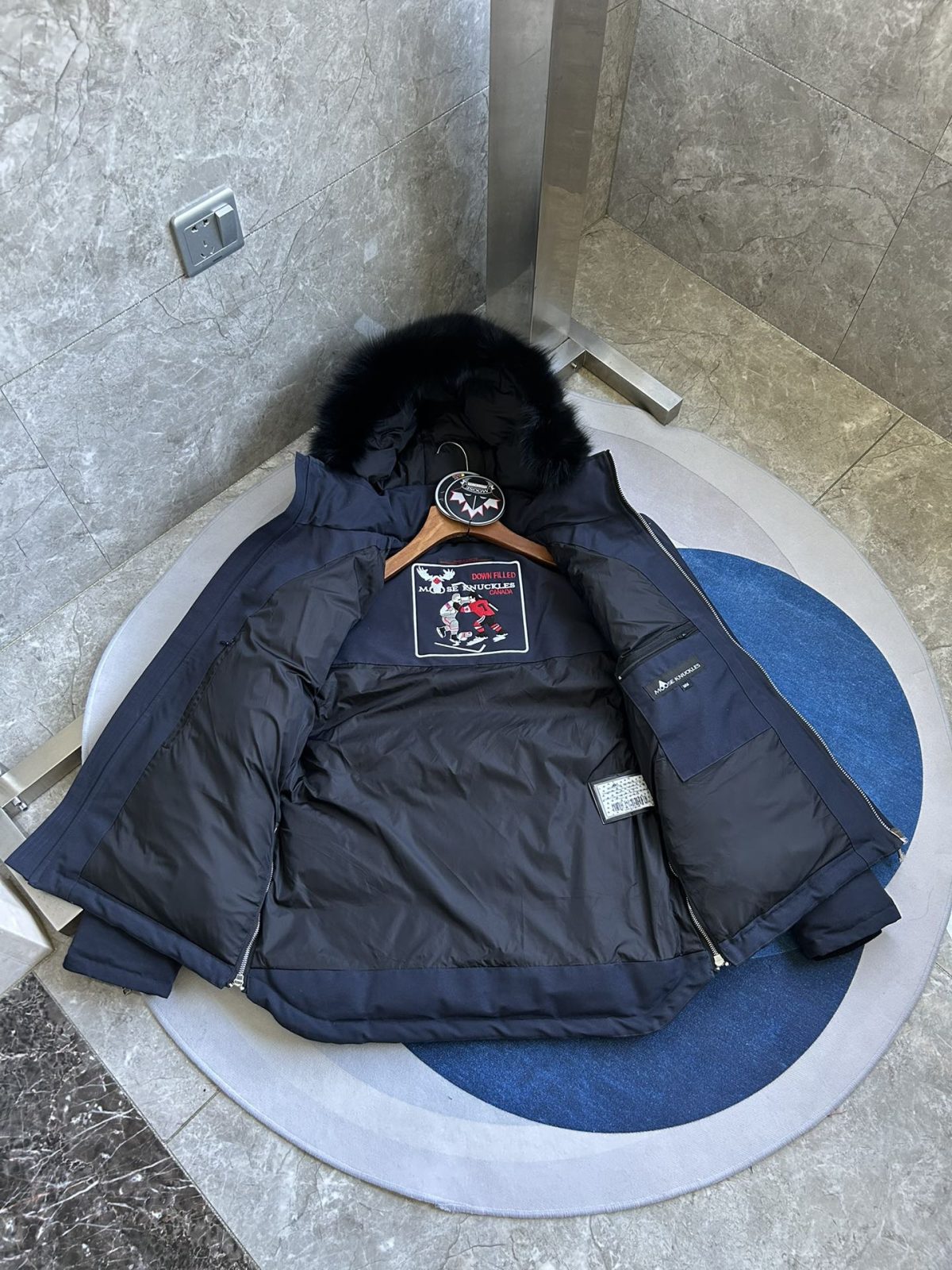 Moose Knuckles 06 Men Winter Jacket Size S-XXL - Image 4
