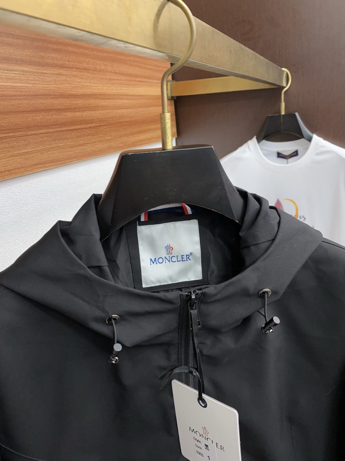 Moncler Unisex Jacket Size M-XXXL - Image 3