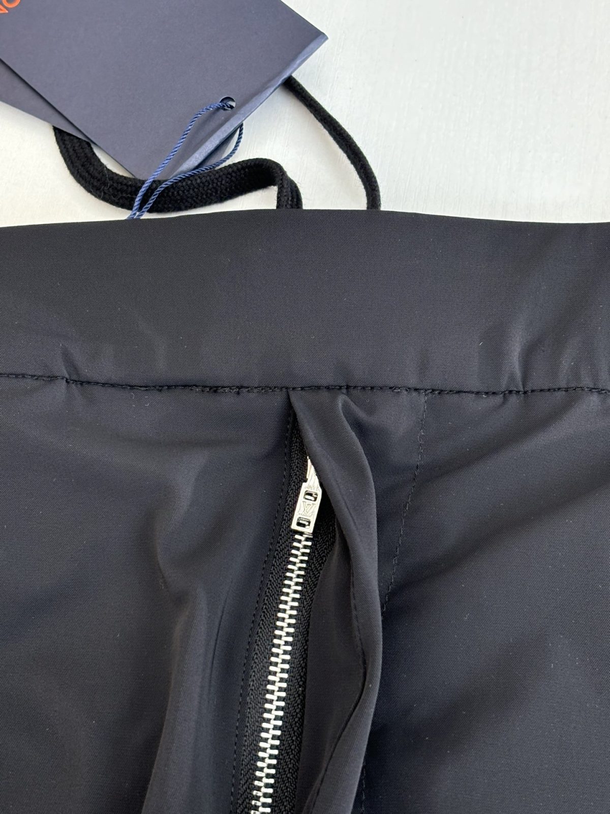 Louis Vuitton Unisex Pants Size S-XL - Image 10