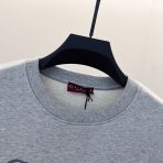Gucci Unisex Sweatshirt Size S-XL - Image 7
