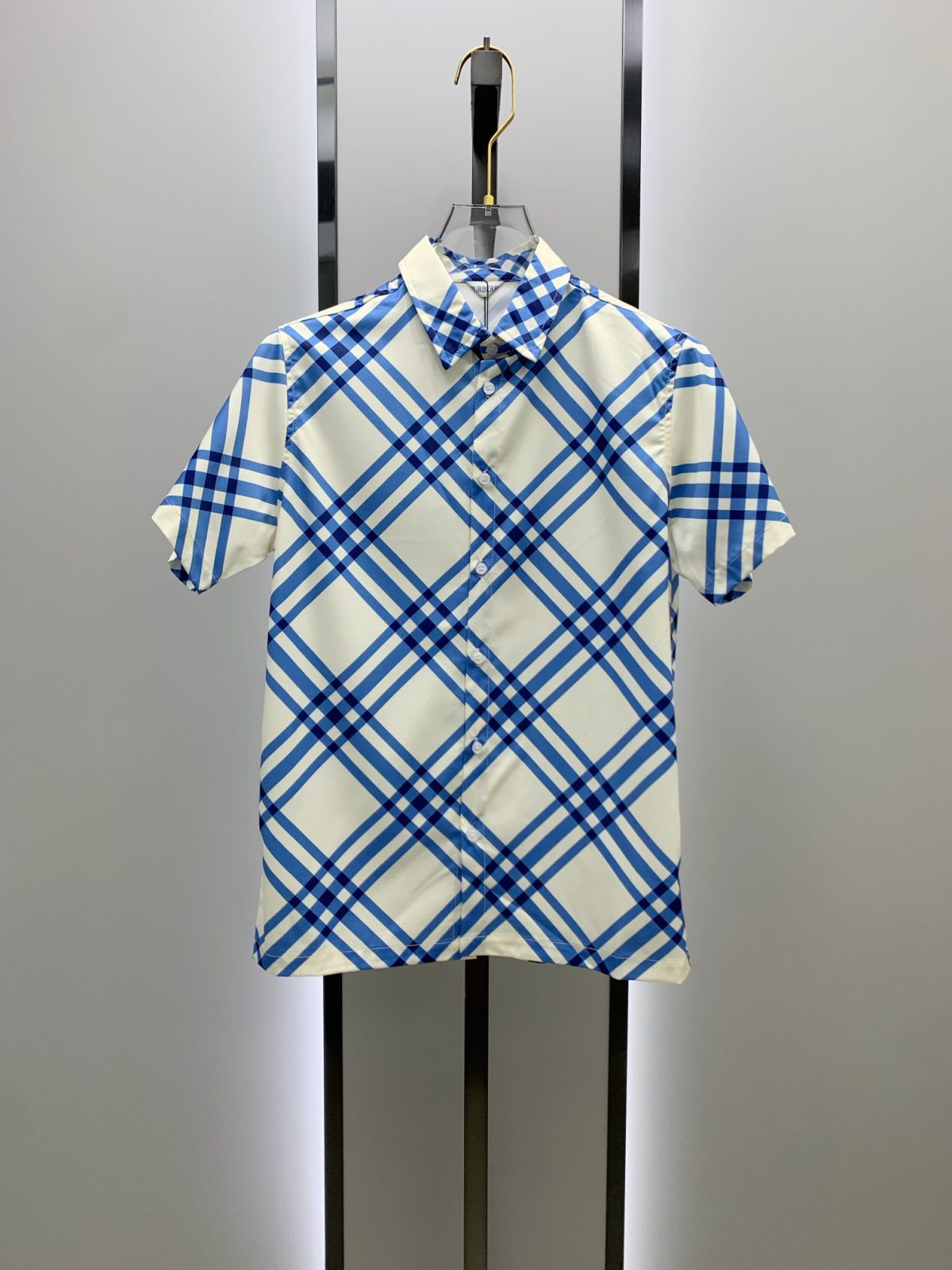 Burberry Sommeranzug Size M-XXL - Image 2