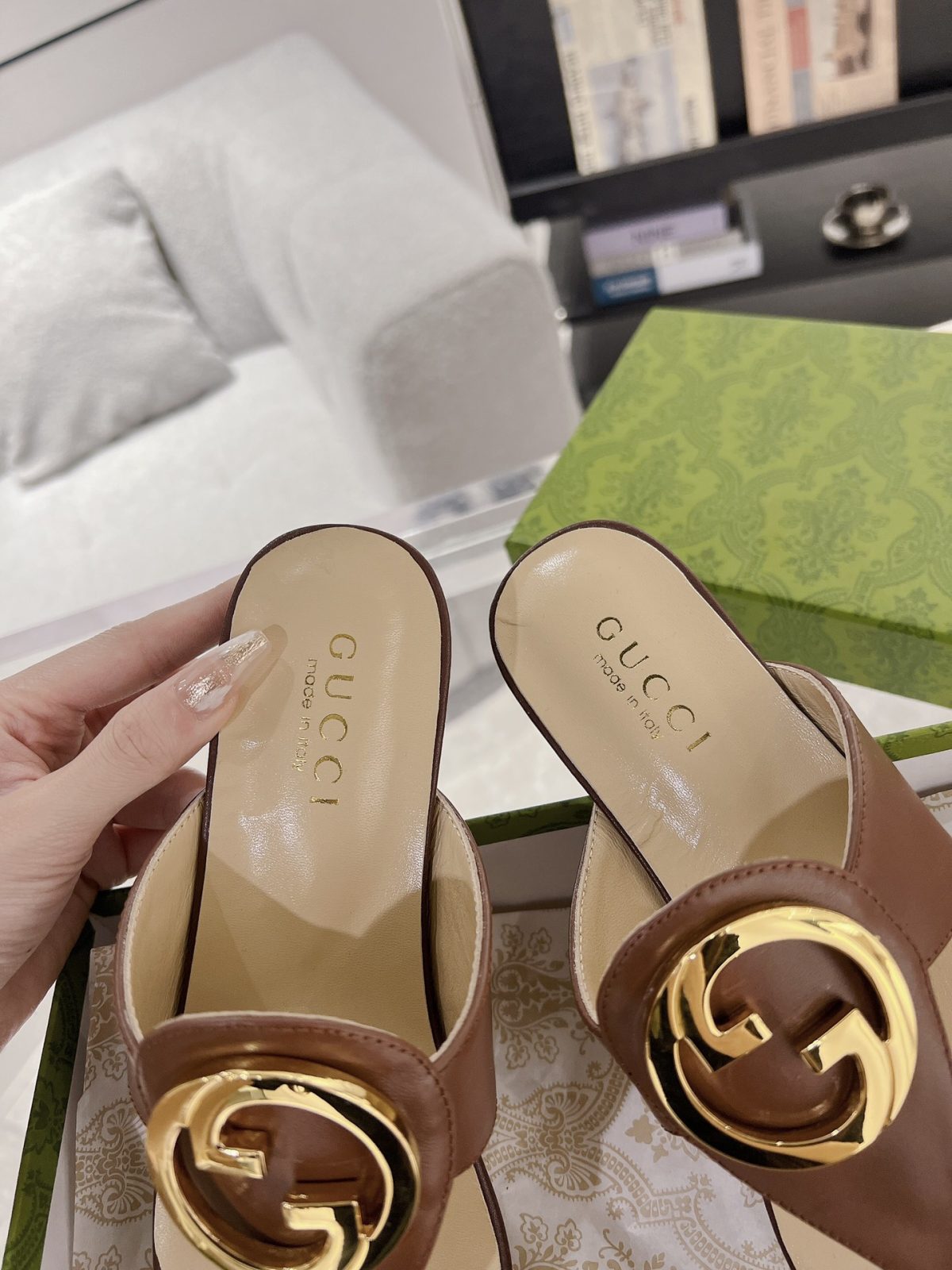Gucci Blondie Slippers Size 36-40 - Image 7