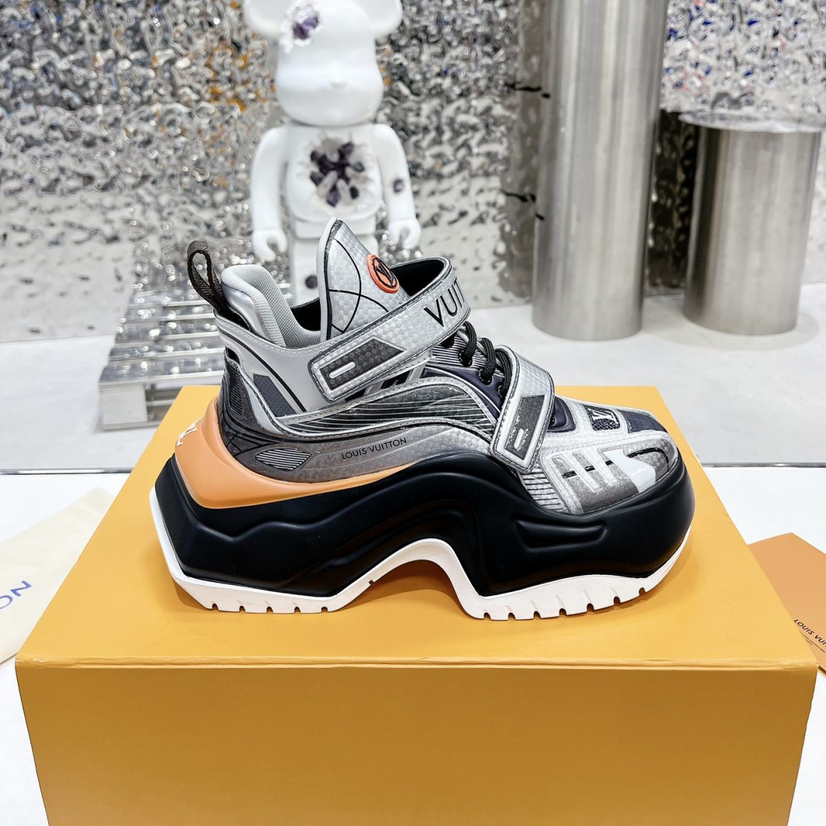 Louis Vuitton Cruise23 Archlight 2.0 Sneaker Size 36-41 - Image 1