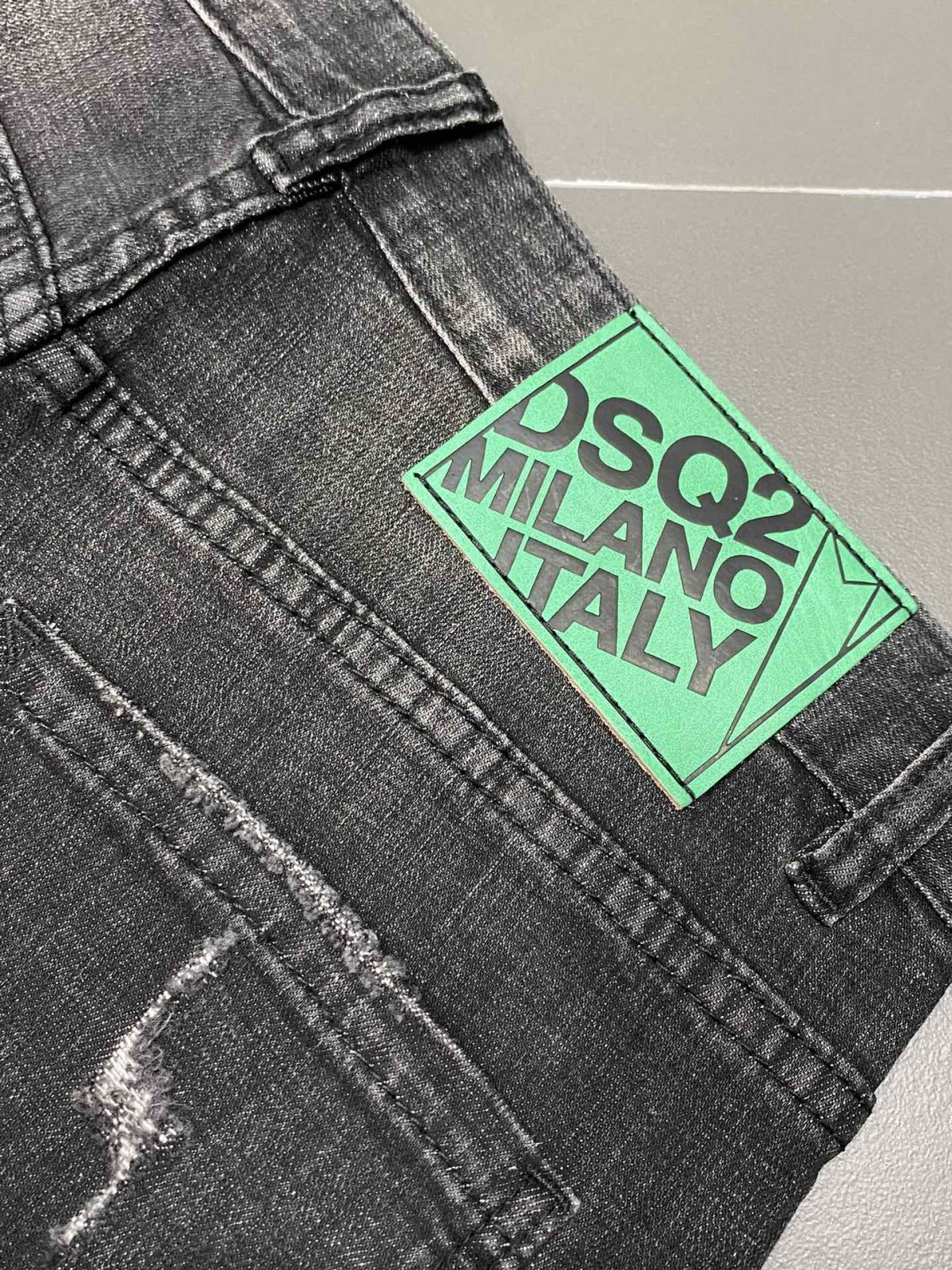 Dsquared Jeans Men Size 28-38 - Image 8