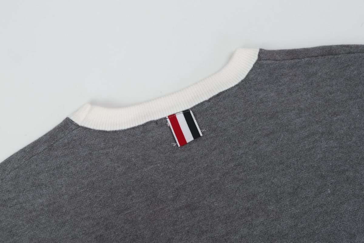 Thom Browne Unisex Sweatshirt Size S-L - Image 3