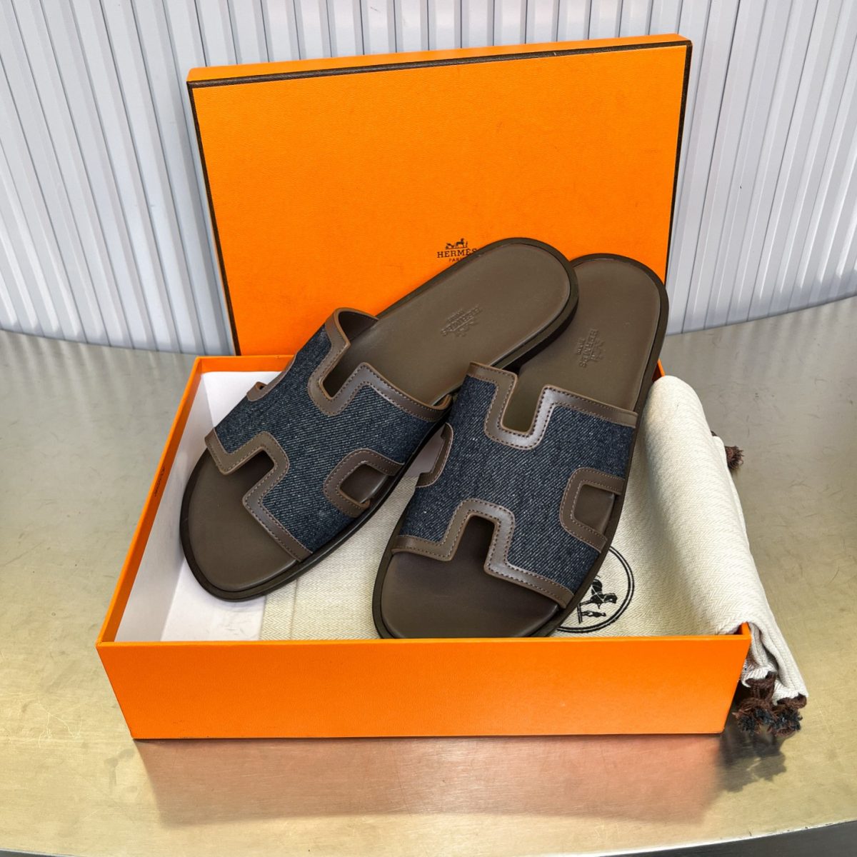 Hermes lzmir Sandals Size 40-45 - Image 7