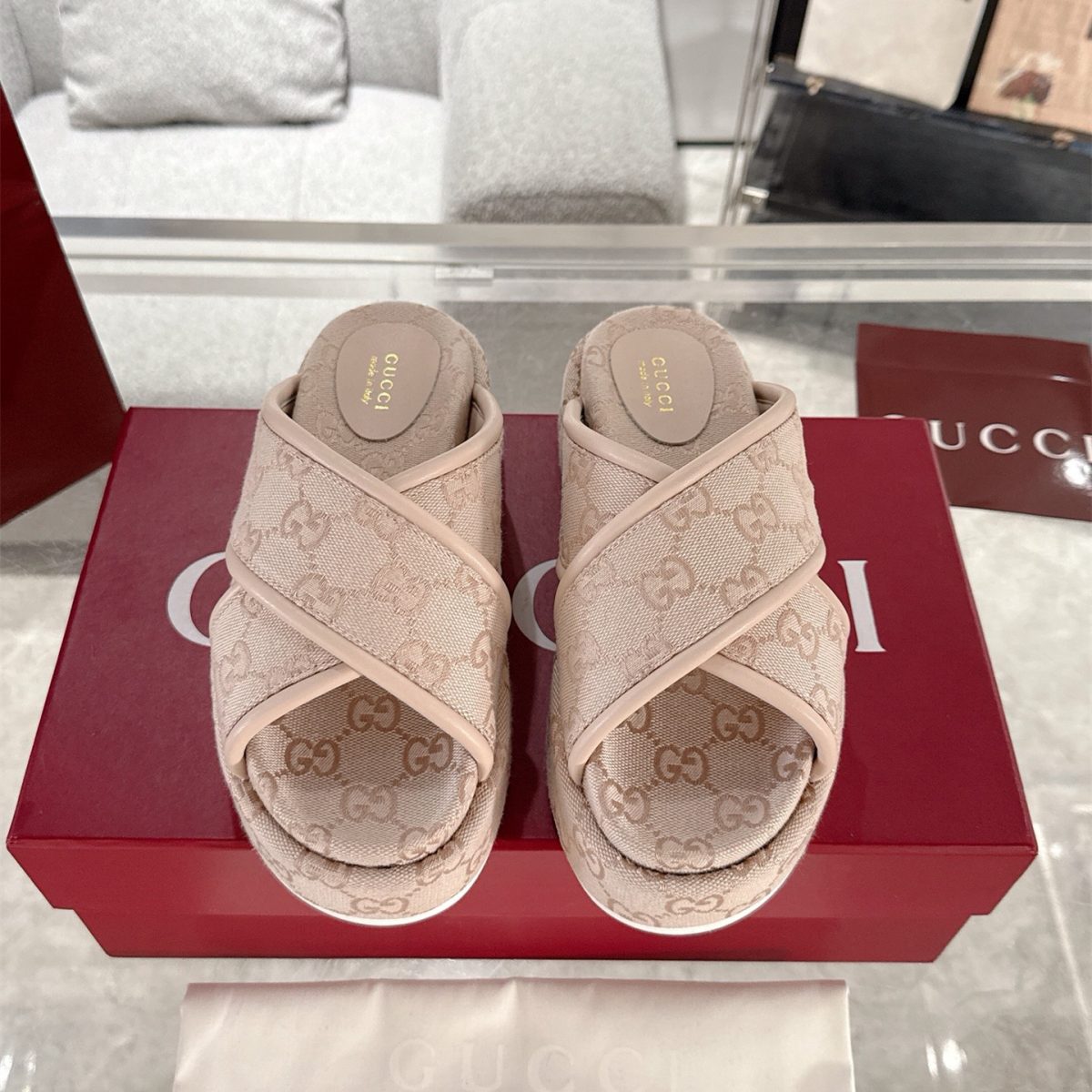 Gucci Platform Sandal Slippers Size 36-44 - Image 1