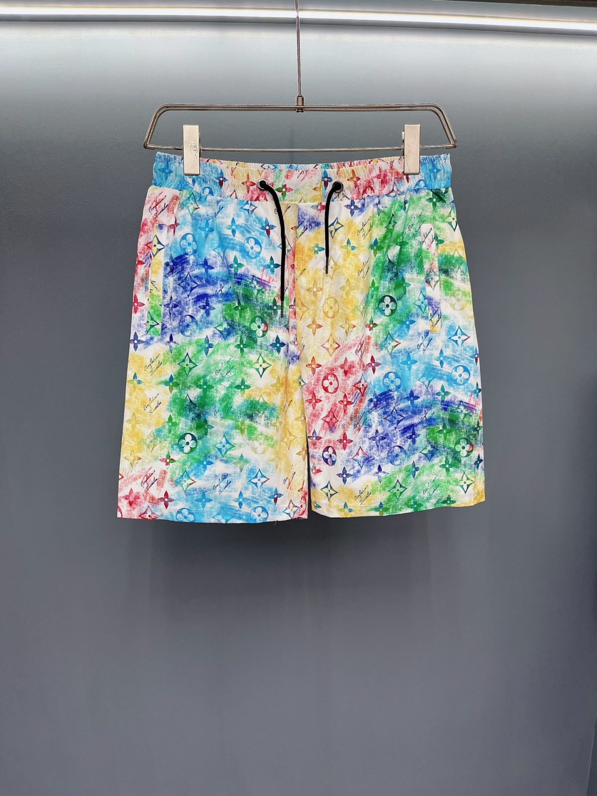 Louis Vuitton Beach Pants Size M-XXXL - Image 1