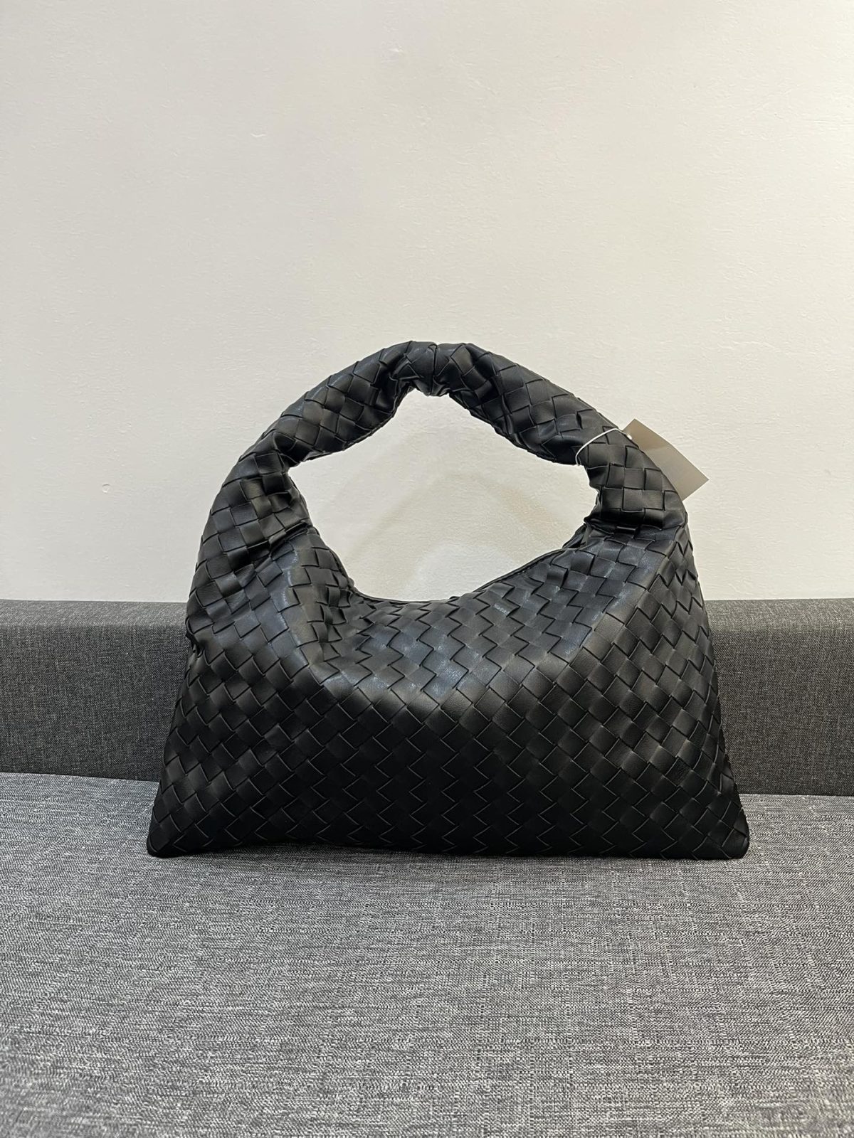 Bottega Veneta HO Shoulder Bags 40*24cm - Image 2