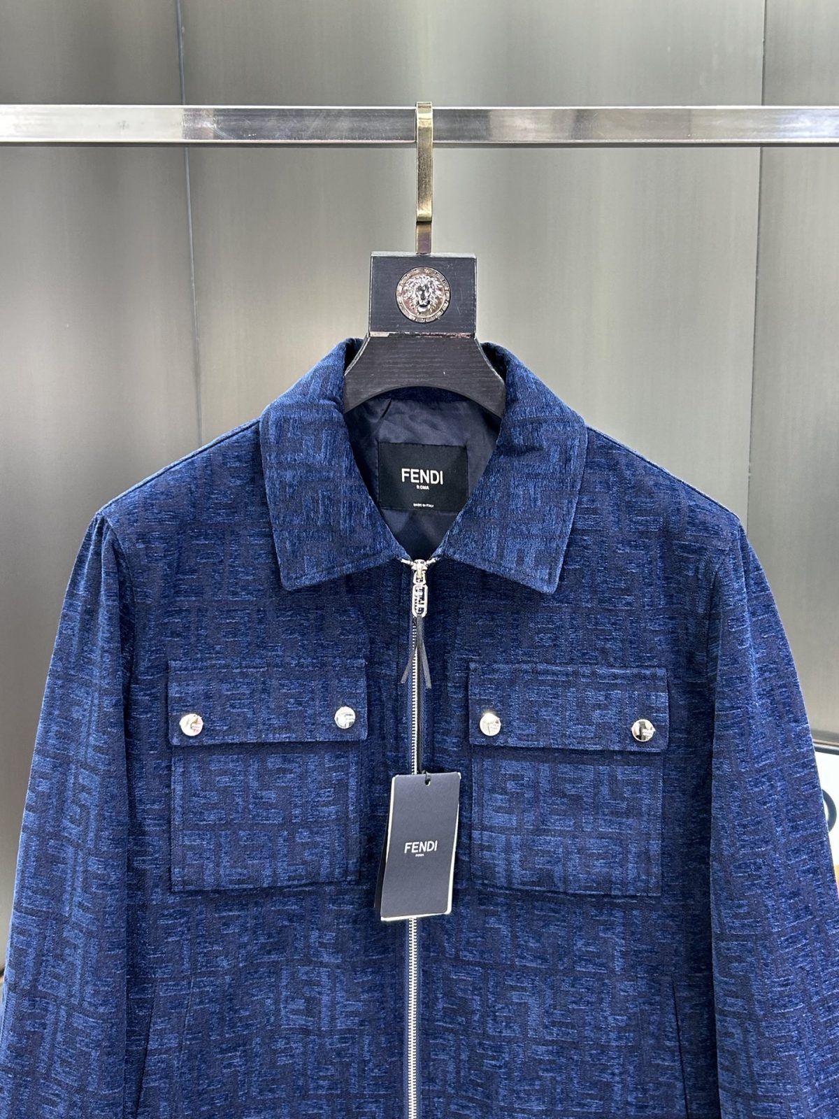 Fendi Unisex Jacket Size M-XXXL - Image 3