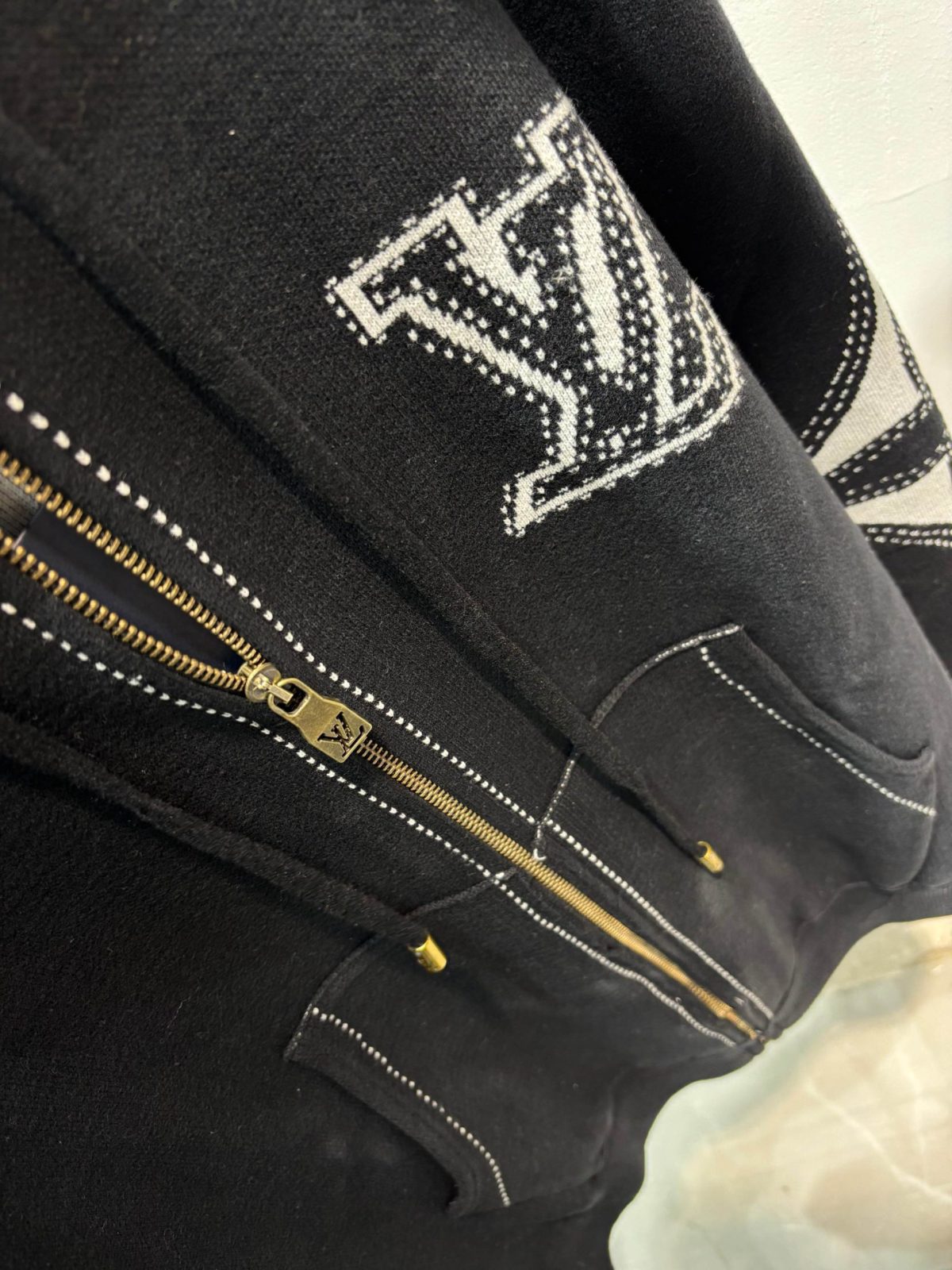 Louis Vuitton Unisex Jacket Size S-XL - Image 6