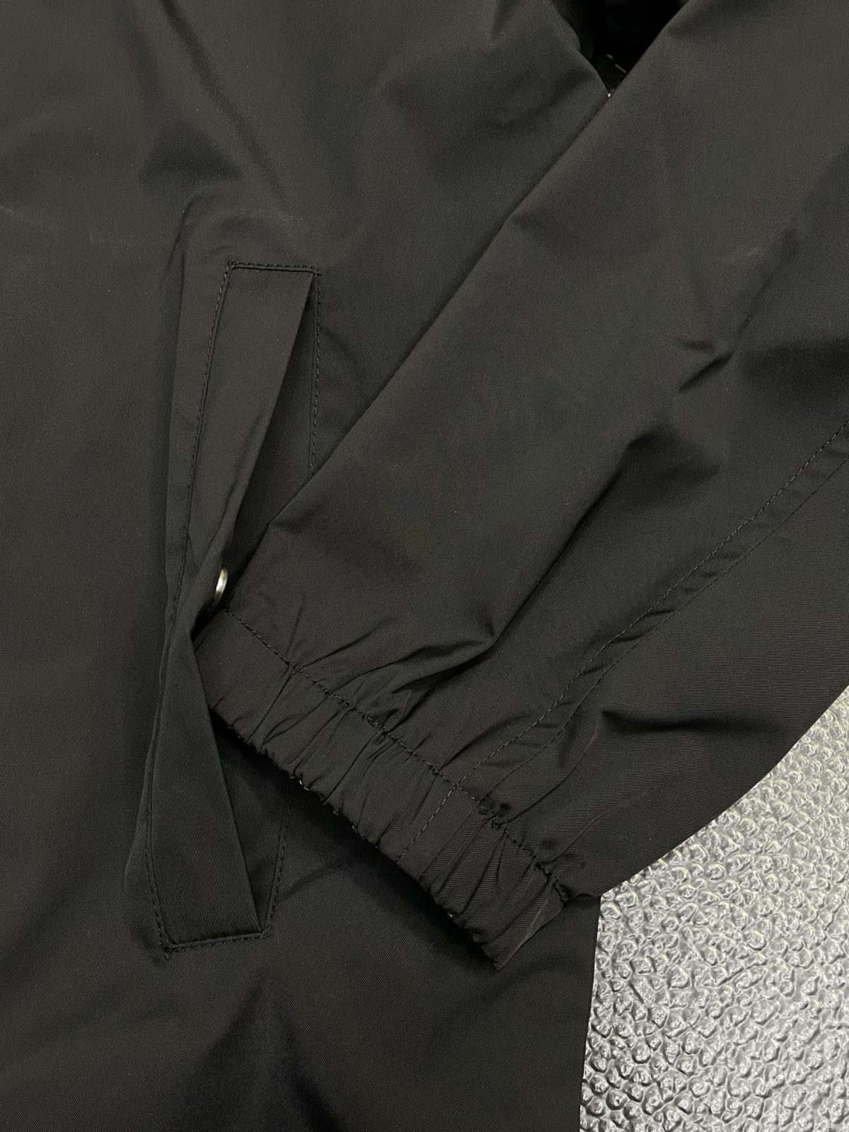 Fendi Unisex Jacket Size M-XXXL - Image 7