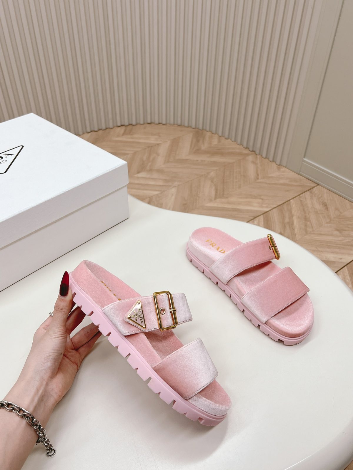 Prada 2024ss Slippers Size 36-40 - Image 5
