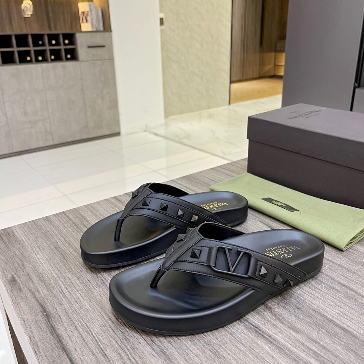 Valentino Slippers for Men Size 39-45 4-Color - Image 1