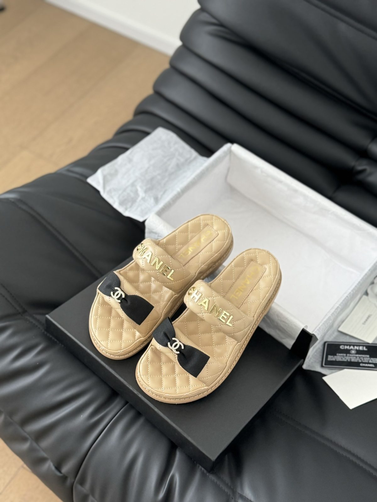 Chanel 2024 New Slippers Size 36-41 - Image 9