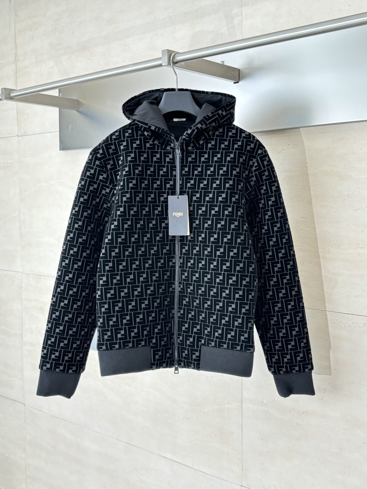 Fendi Unisex Jacket Size S-XL - Image 1