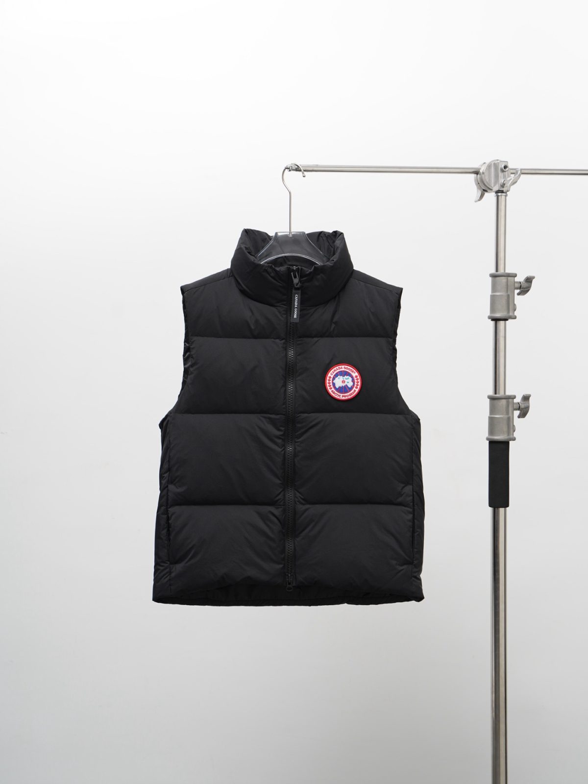 Canada Goose 2804M Lawrence Vest-WD Men Winter Vest Size XS-XXL - Image 1