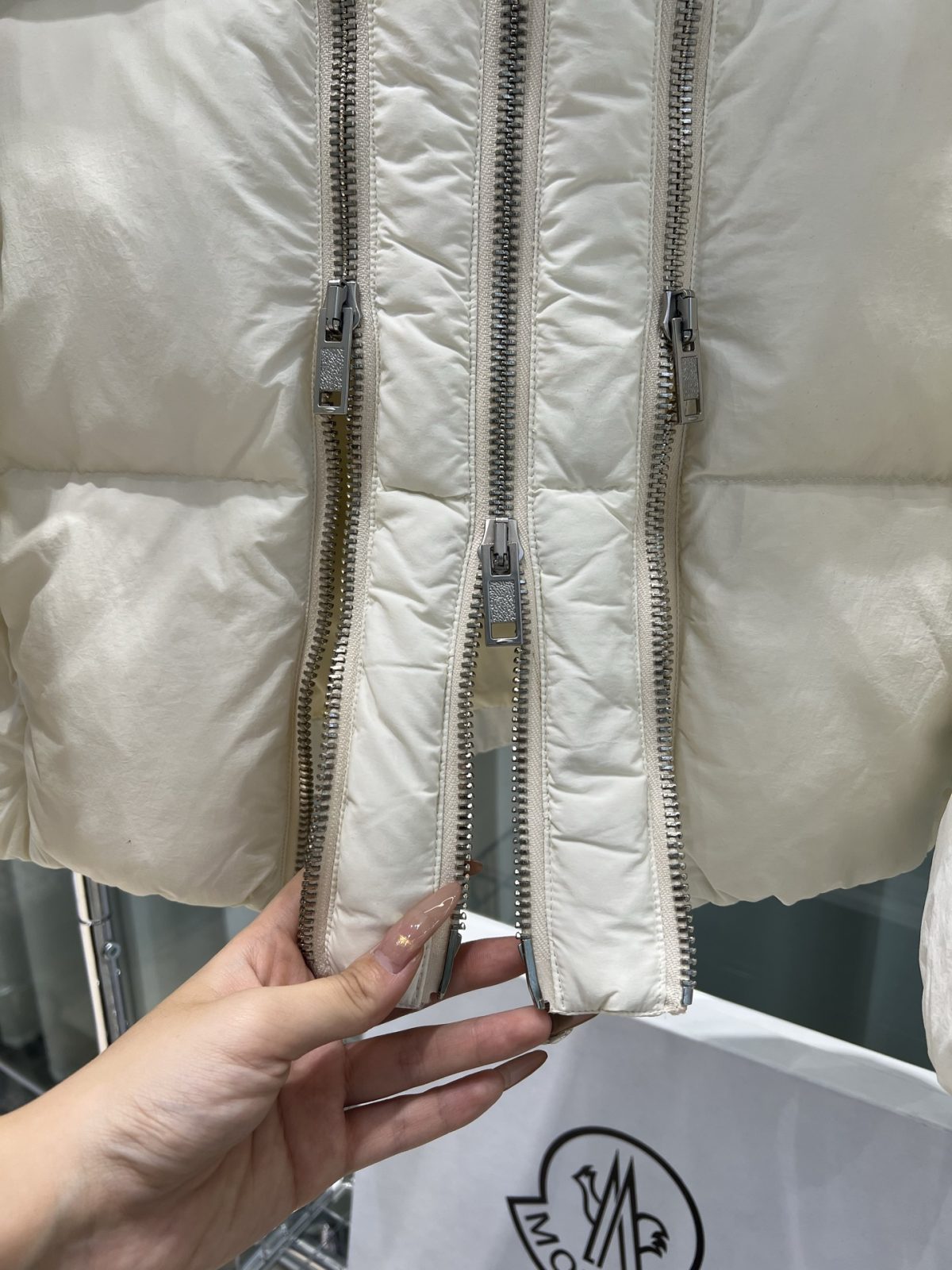 Moncler X Willow Smith Down Jacket Size S-XL - Image 5