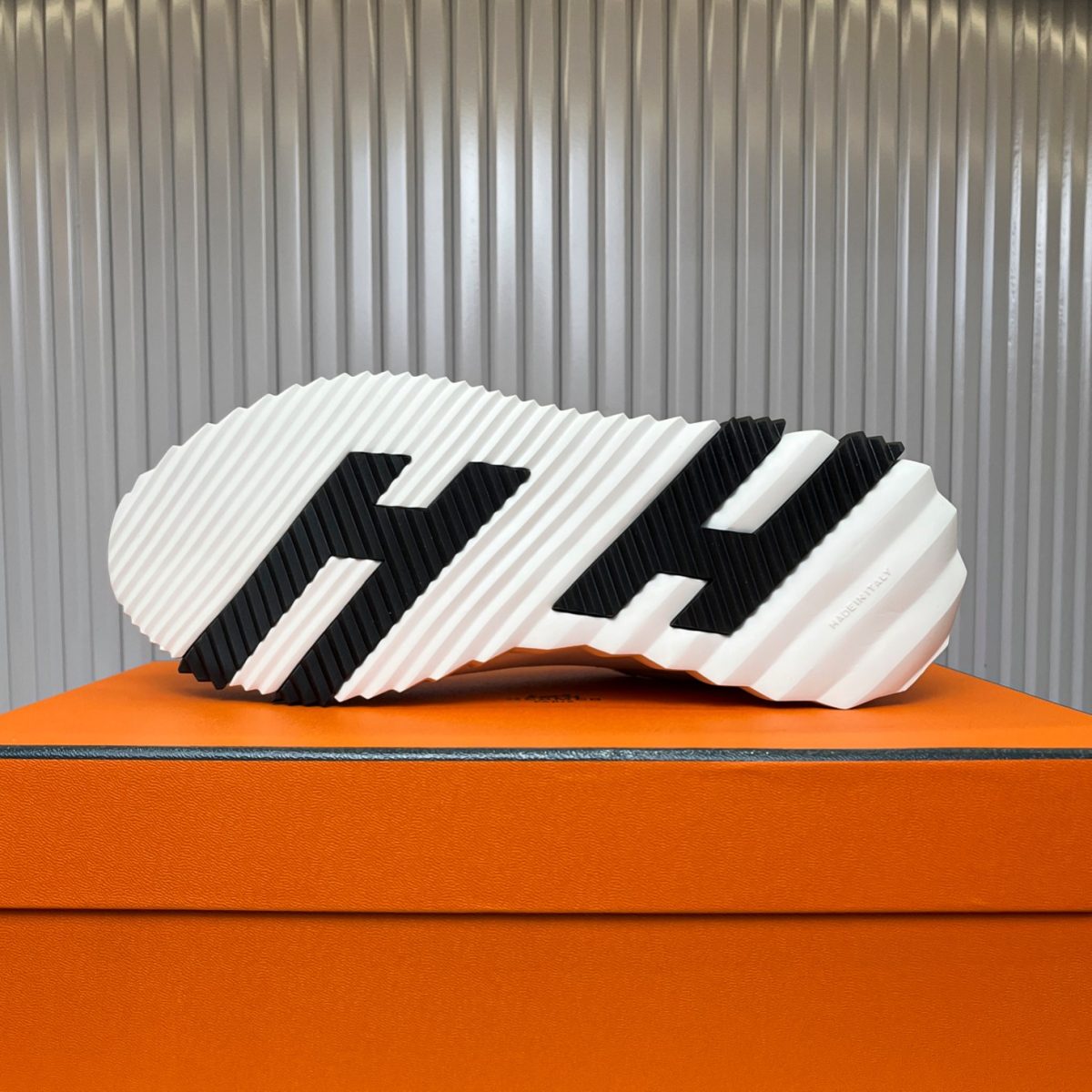 Hermes Bouncing Sneaker Size 36-46 - Image 9