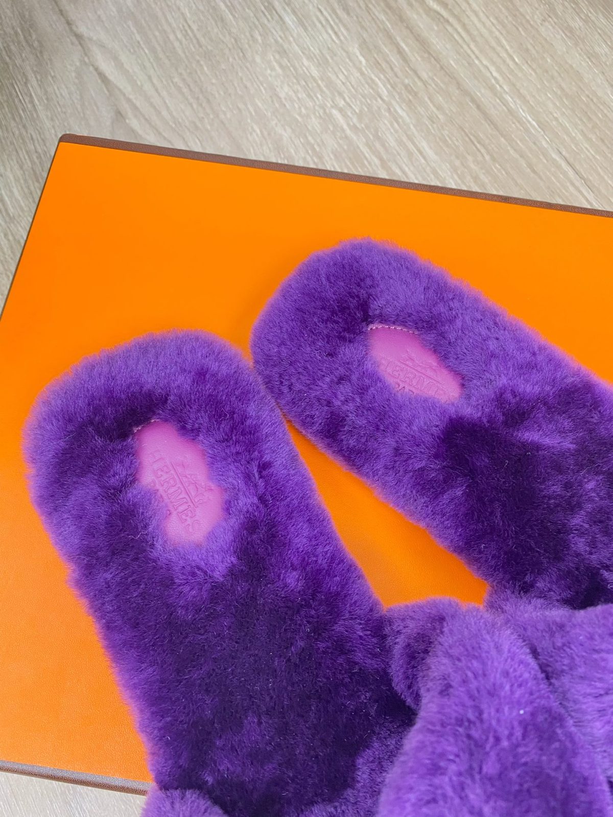 Hermes 23fw Women Winter Slippers Size 36-40 - Image 6