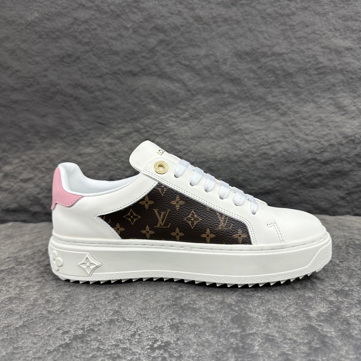 Louis Vuitton Time Out Sneaker Size 36-41 - Image 9