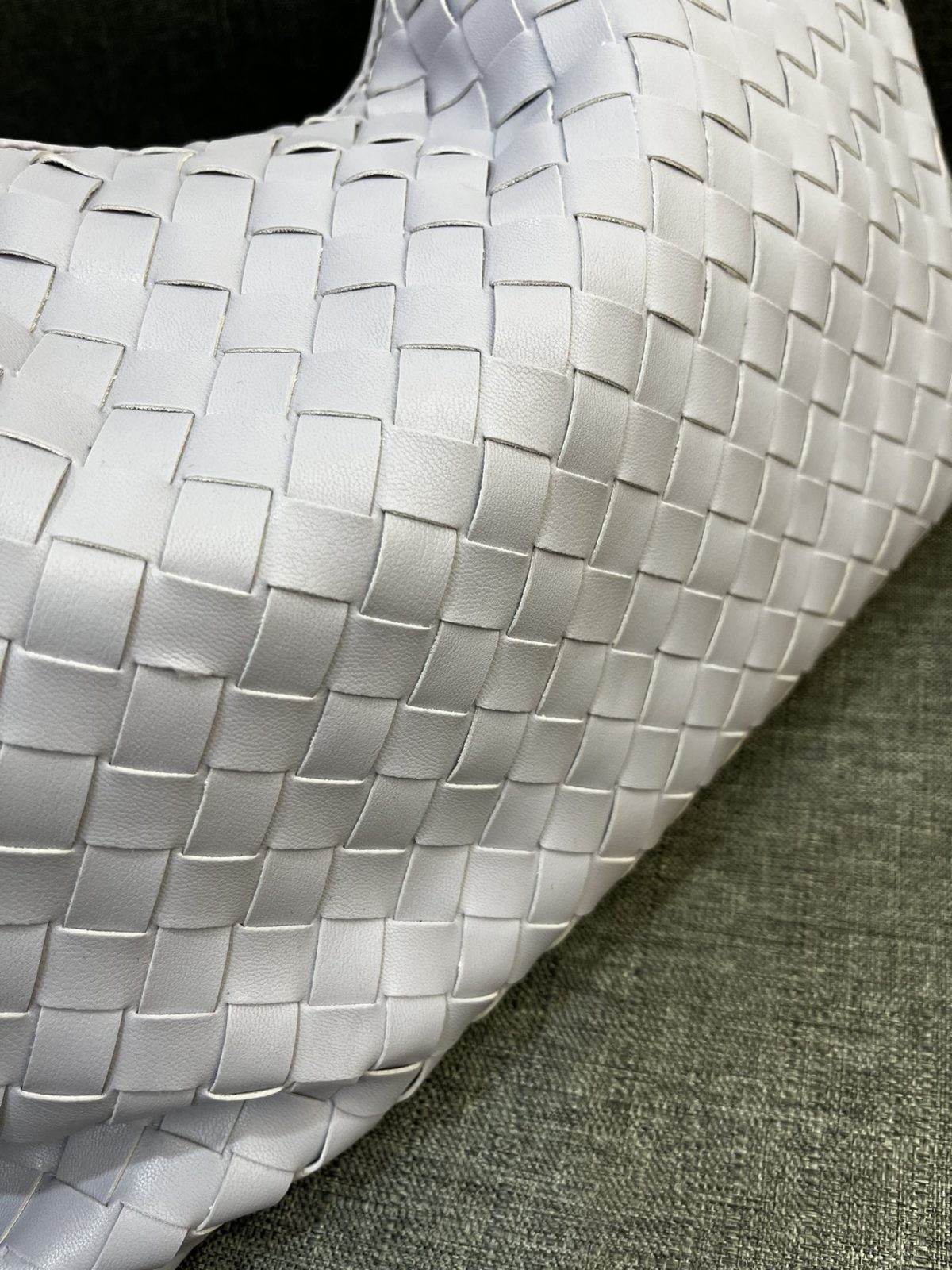 Bottega Veneta HO Shoulder Bags 40*24cm - Image 6
