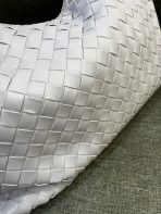 Bottega Veneta HO Shoulder Bags 40*24cm - Image 6