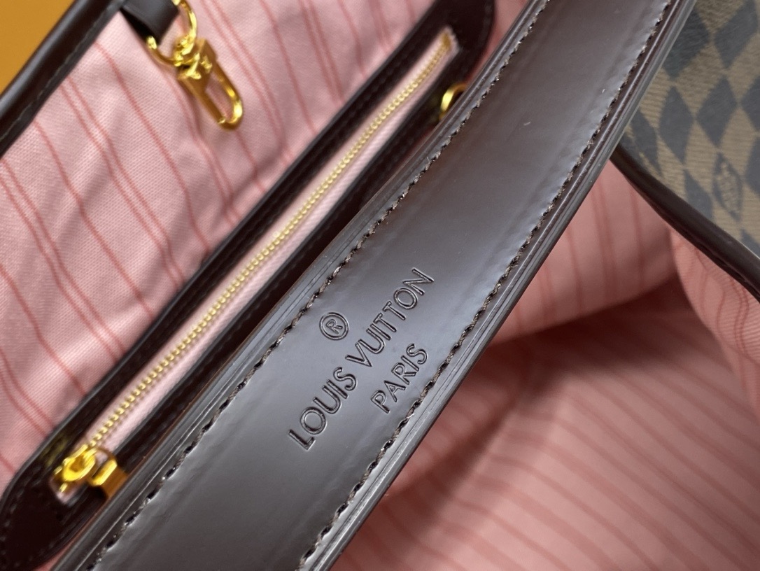 8921f19766e3ccfc.jpg Louis Vuitton Shopping Bags 41*33*15cm - Image 6