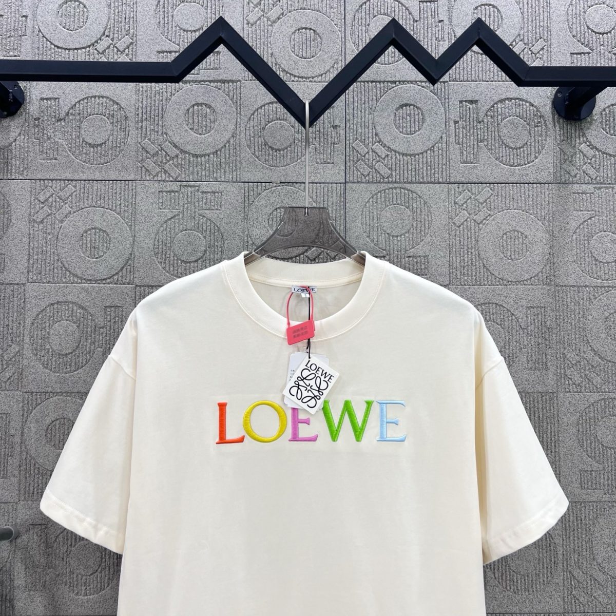 Loewe T Shirt  Embroider Logo Size XS-L - Image 7
