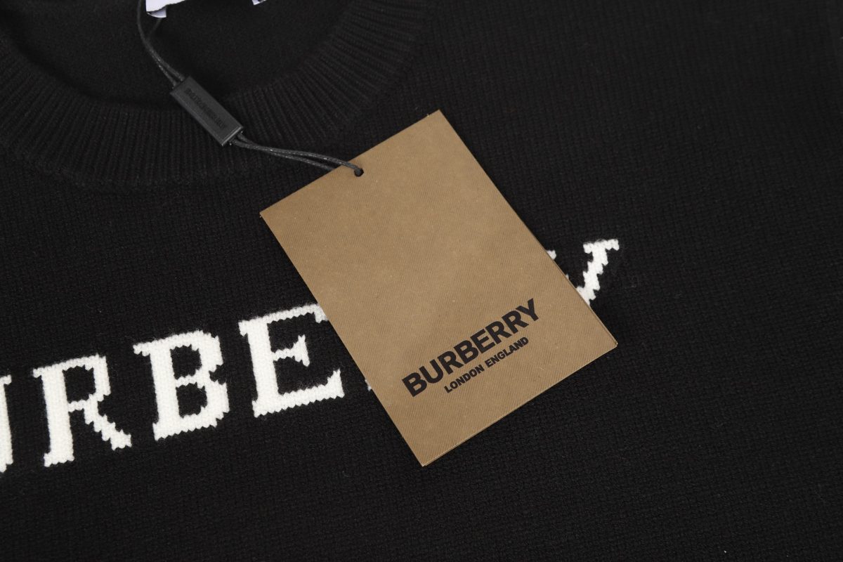 Burberry Unisex Sweatshirt Size S-L - Image 3