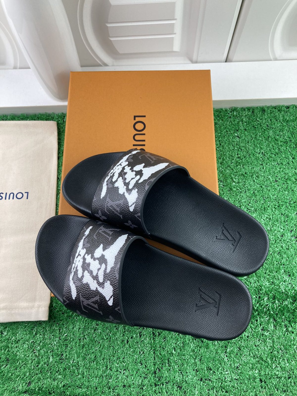 Louis Vuitton 2024ss Candy Series Slippers Size 36-45 - Image 8
