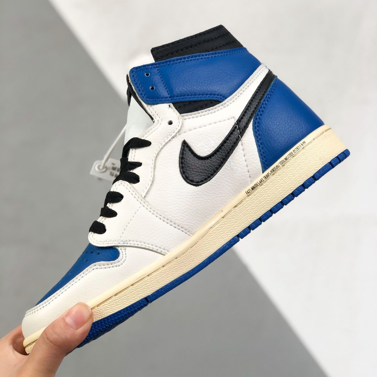 Nike Air Jordan 1 x Travis Scott High Top Sneaker Shoes Gr. 36-46 - Image 4